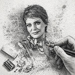 Profile photo for MONICA VELARDE