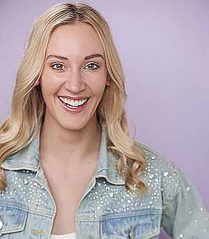 Profile photo for Alaina Wis